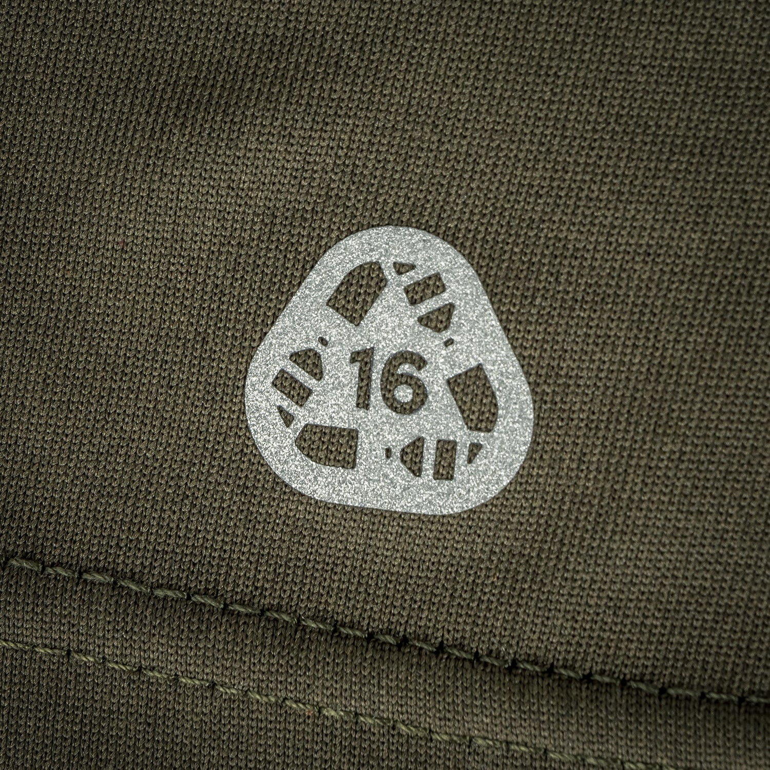 Eclipse Vantage Hoodie - Image 12